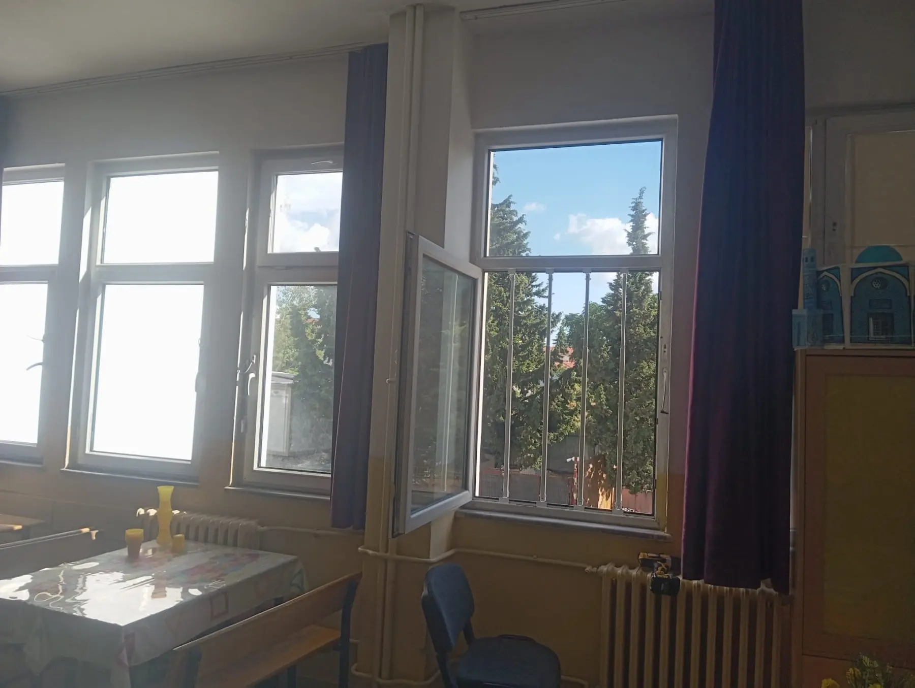 Pencere Korkuluk ve Çocuk Kilitleri uygulaması