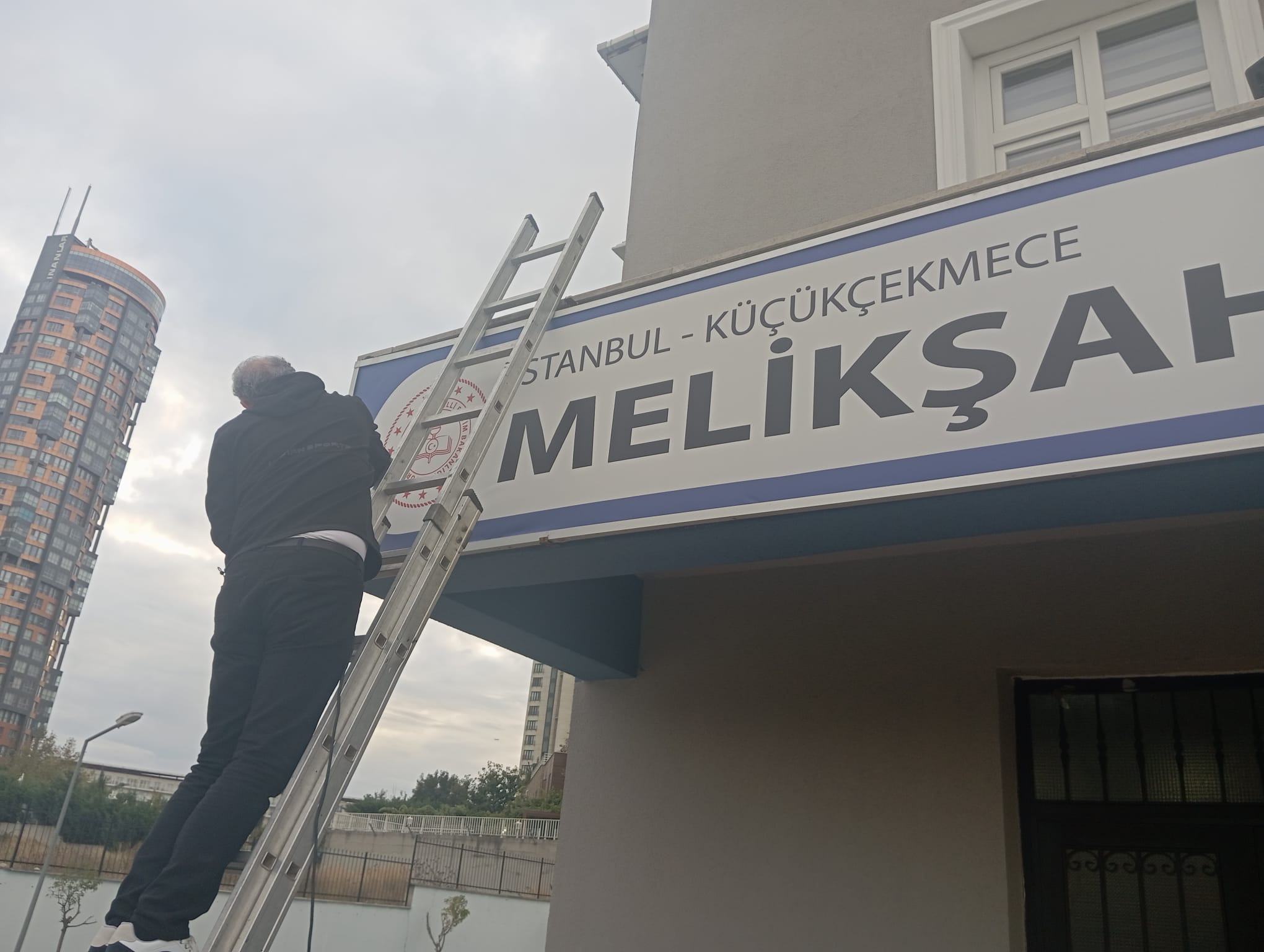 Kurum ve Reklam Tabelaları uygulaması